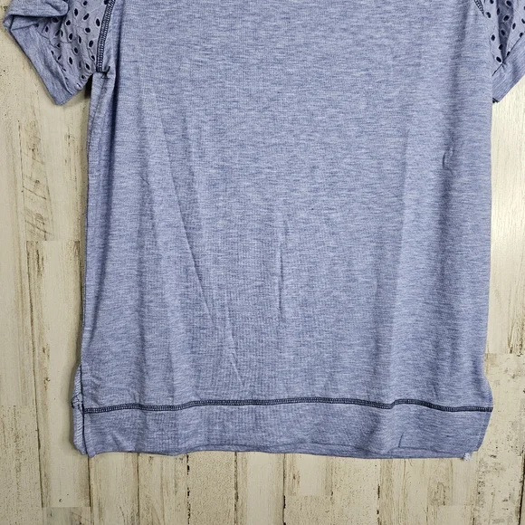Women's Blue Short Eyelet Sleeve Casual Tee T-shirt NWOT Ladies Size Small - Picture 6 of 10